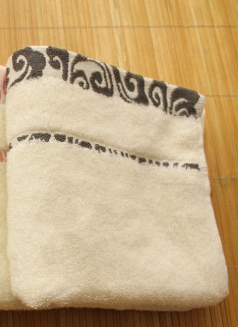 image-High quality pure cotton crepe-free jacquard Xiangyun thickening face towel