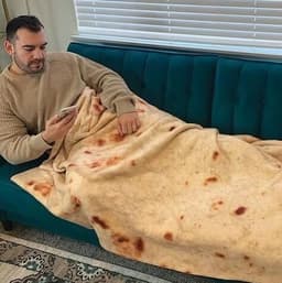 image-Super Soft Warm Flannel Burrito Blankets 280Gsm Round Shape Airplane Travel Throw Coral Fleece Tortilla Nap Wrap Blankets