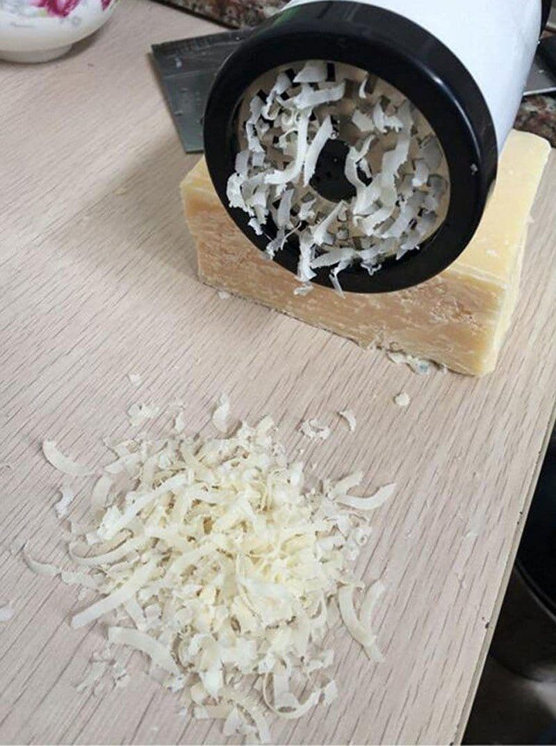 image-Kitchen Gadgets Stainless Steel Cheese Grater Chocolate Fondue Rotary Grinder Mill With 2 Different Blades