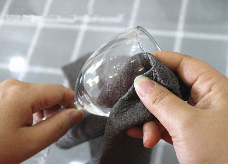 image-Thickened Magic Cleaning Cloth Microfiber Surface Instant Polishing Household Cleaning Cloth For Glass Windows Mirrors Car Kitchen Gadgets