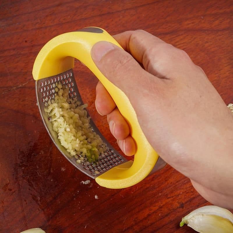 image-Stainless Steel Garlic Masher Garlic Press Household Manual Curve Fruit Vegetable Tools Kitchen Gadgets
