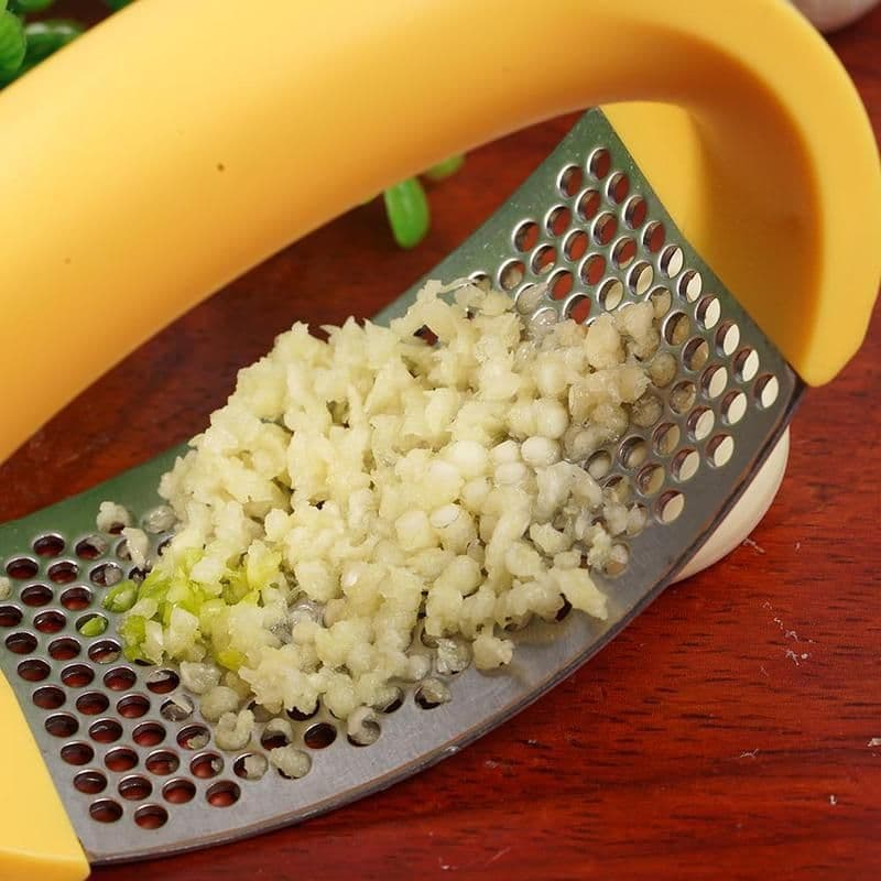 image-Stainless Steel Garlic Masher Garlic Press Household Manual Curve Fruit Vegetable Tools Kitchen Gadgets