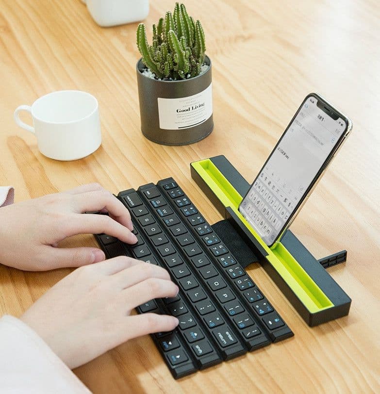 image-Outdoor Office Portable Folding Wireless Reel Keyboard