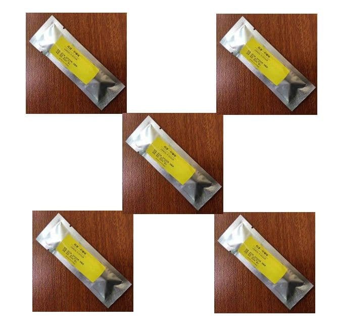 image-Car Air Freshener Smell In The Car Styling Air Vent Perfume Parfum Flavoring For Auto Interior Accessorie Air Freshener