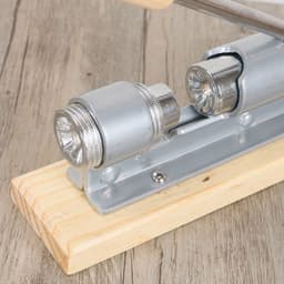 image-Mechanical Whole-grain Peeling Walnut Clip Nuclear Opener