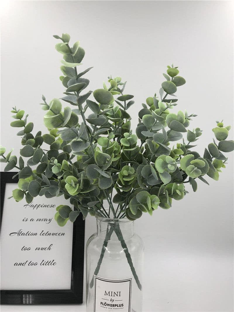 image-Wedding photography props and green plants