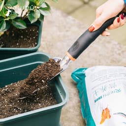 image-Three-piece gardening tool set