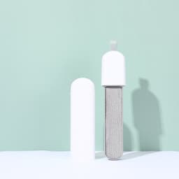 image-Double-sided Electrostatic Pet Hair Remover