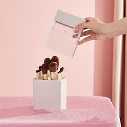 image-Inverted Makeup Brush Storage Bucket Dressing Table Eyeliner Powder Brush Eyebrow Pencil Lipstick Storage Box