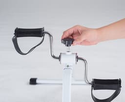 image-Portable Pedal Exerciser Leg Fitness Machine Mini Bicycle Sport Gym Equipment Foldable Indoor Fitness Treadmill Stepper HW086