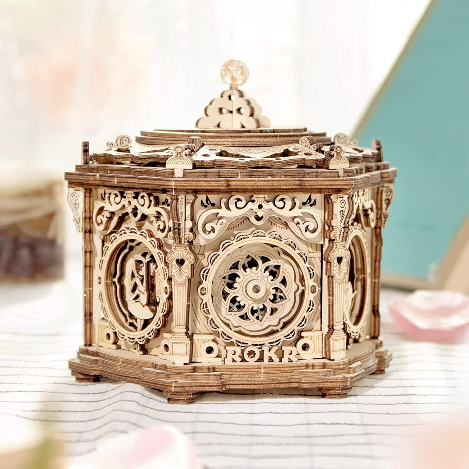 image-Robotime Rokr DIY Mechanical Music Box Kit 3D Wooden Puzzle Box For Adults Self-Assembly Building Project - Secret Garden