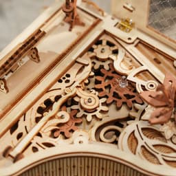 image-Robotime 223pcs 3D Wooden Puzzle Magic Piano Mechanical Music Box Toy Gift Desk Gift For Men Women Hobby AMK81