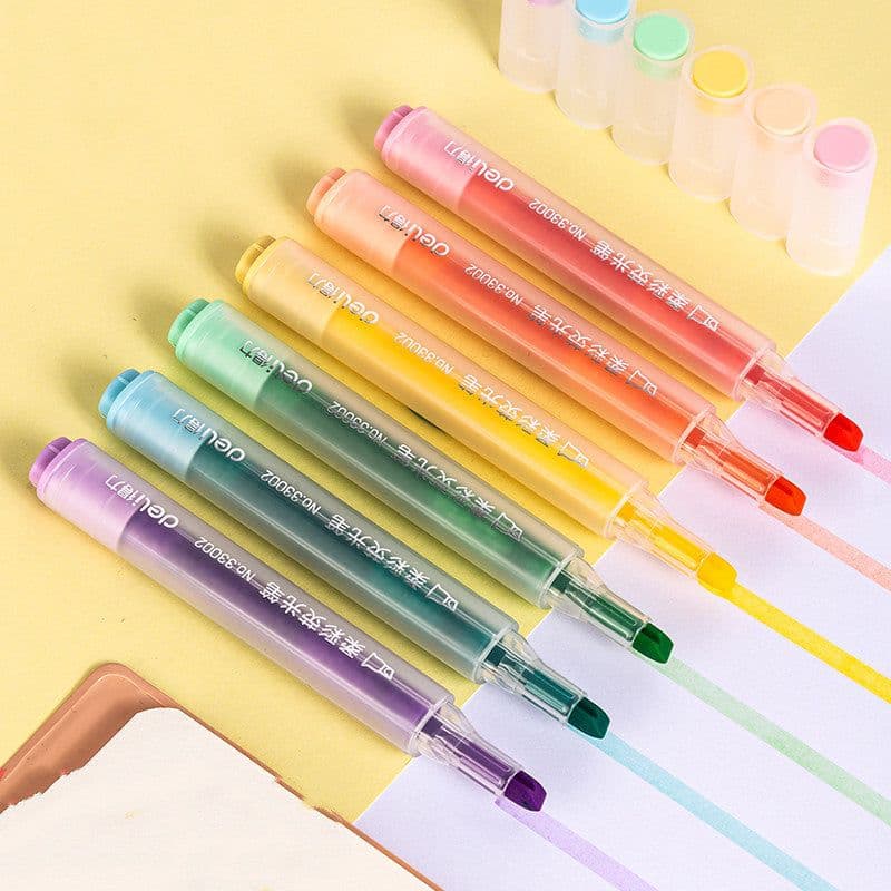 image-Soft color highlighter students use the highlight marker pen to make notes, children's drawing axe pen