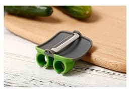 image-Multifunctional Peeler Vegetable Hand Peeler Swift Hand Palm Vegetable And Fruit Peeler Slicer Kitchen Tool Helper Peeler