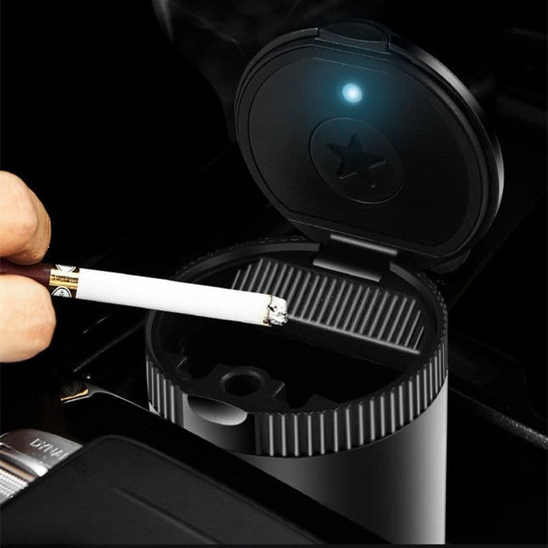 image-Creative Covered Ashtray in Car with Cover