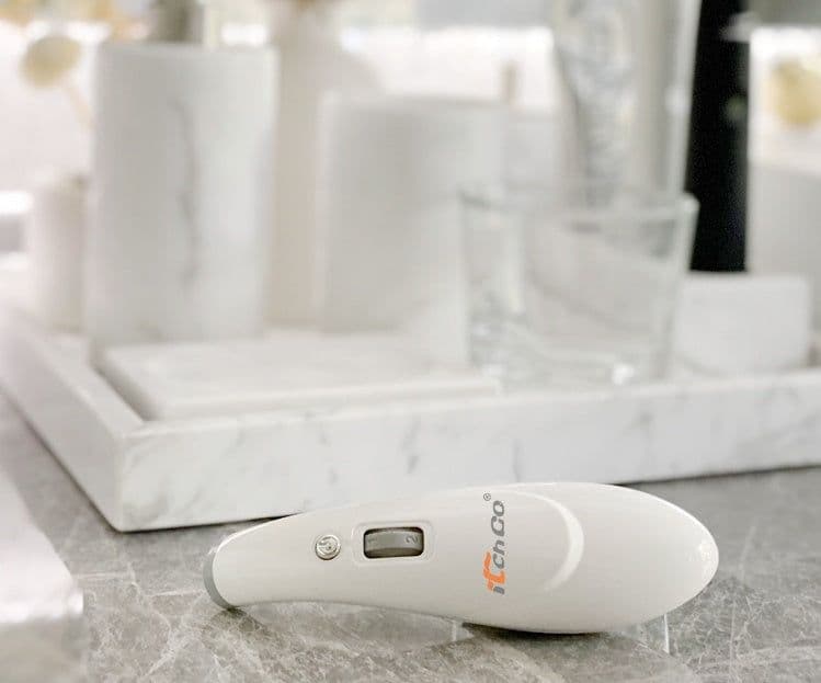 image-Electric Mosquito Bite Antipruritic Device Mosquito Bite Relief Device Children Adult Mosquito Bite Antipruritic Anti-itch Pen