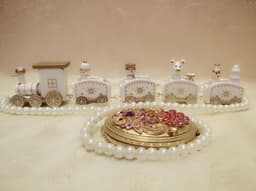 image-Christmas Decorations Christmas Wooden Trains Window Decorations Wooden Crafts