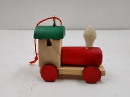 image-Christmas Decorations Christmas Wooden Trains Window Decorations Wooden Crafts