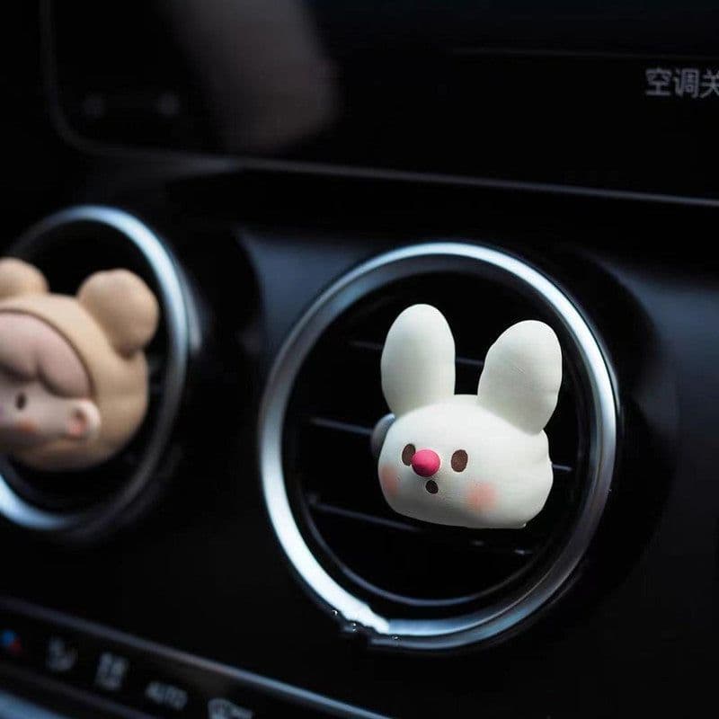 image-Incense Deodorant Air Conditioning Perfume Outlet Car Gypsum Fragrance Cartoon Zhuo Zhuo