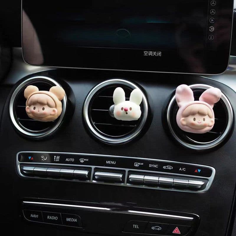 image-Incense Deodorant Air Conditioning Perfume Outlet Car Gypsum Fragrance Cartoon Zhuo Zhuo