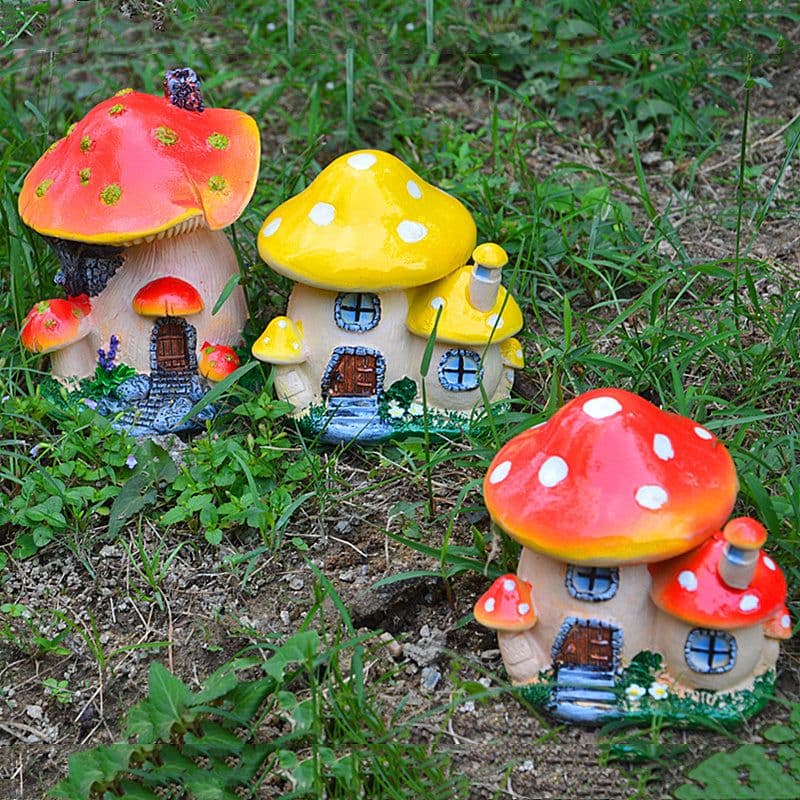 image-Mushroom House Decoration Resin Handicraft Gardening