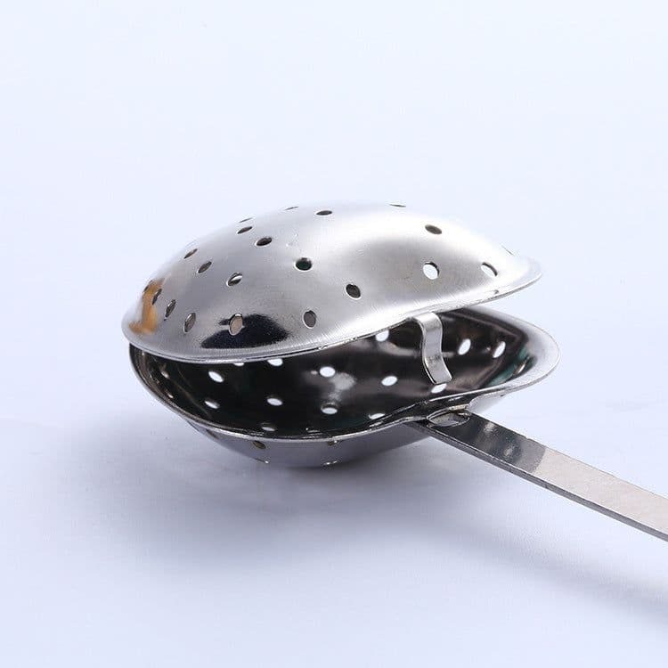 image-Stainless Steel Tea Filter With Chain Metal Herb Spice Strainer Spoon Heart Shaped Tea Infuser Seasoning Ball Teaware