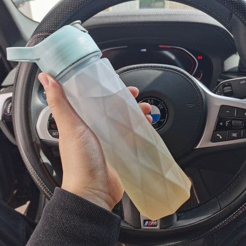 image-Spray Water Bottle For Girls Outdoor Sport Fitness Water Cup Large Capacity Spray Bottle Drinkware Travel Bottles Kitchen Gadgets