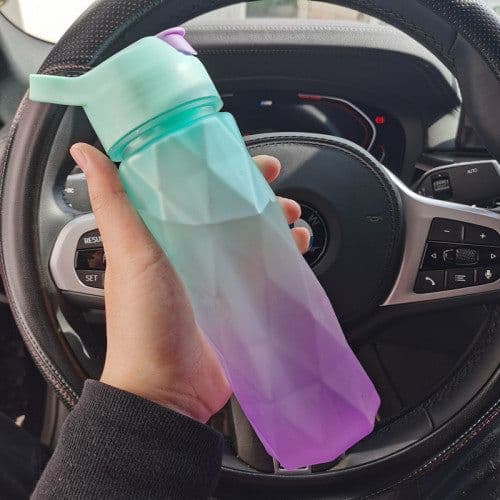 image-Spray Water Bottle For Girls Outdoor Sport Fitness Water Cup Large Capacity Spray Bottle Drinkware Travel Bottles Kitchen Gadgets