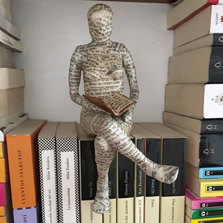image-Reading Woman Thinker Resin Statue House Decoration Ornament Character Sculpture Home Decor Ornament Bookshelf Decoration