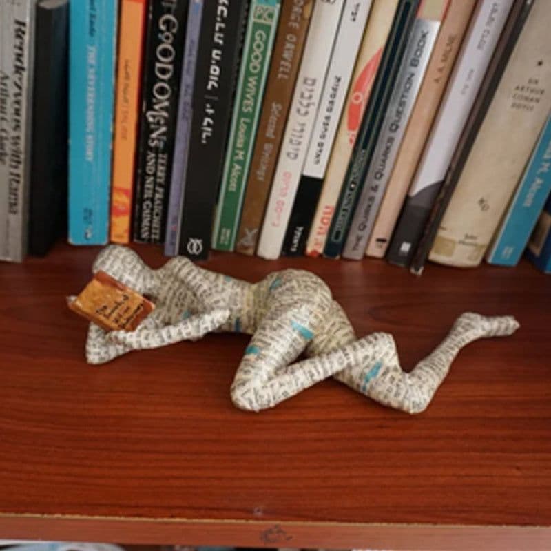 image-Reading Woman Thinker Resin Statue House Decoration Ornament Character Sculpture Home Decor Ornament Bookshelf Decoration