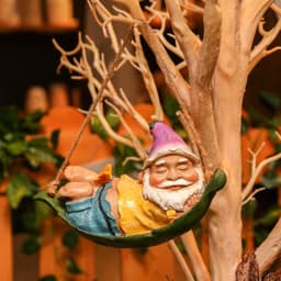image-Cross-border Resin Pendants White Beard Old Farmer Leg Dwarf Gardening In Stock And Ready To Ship