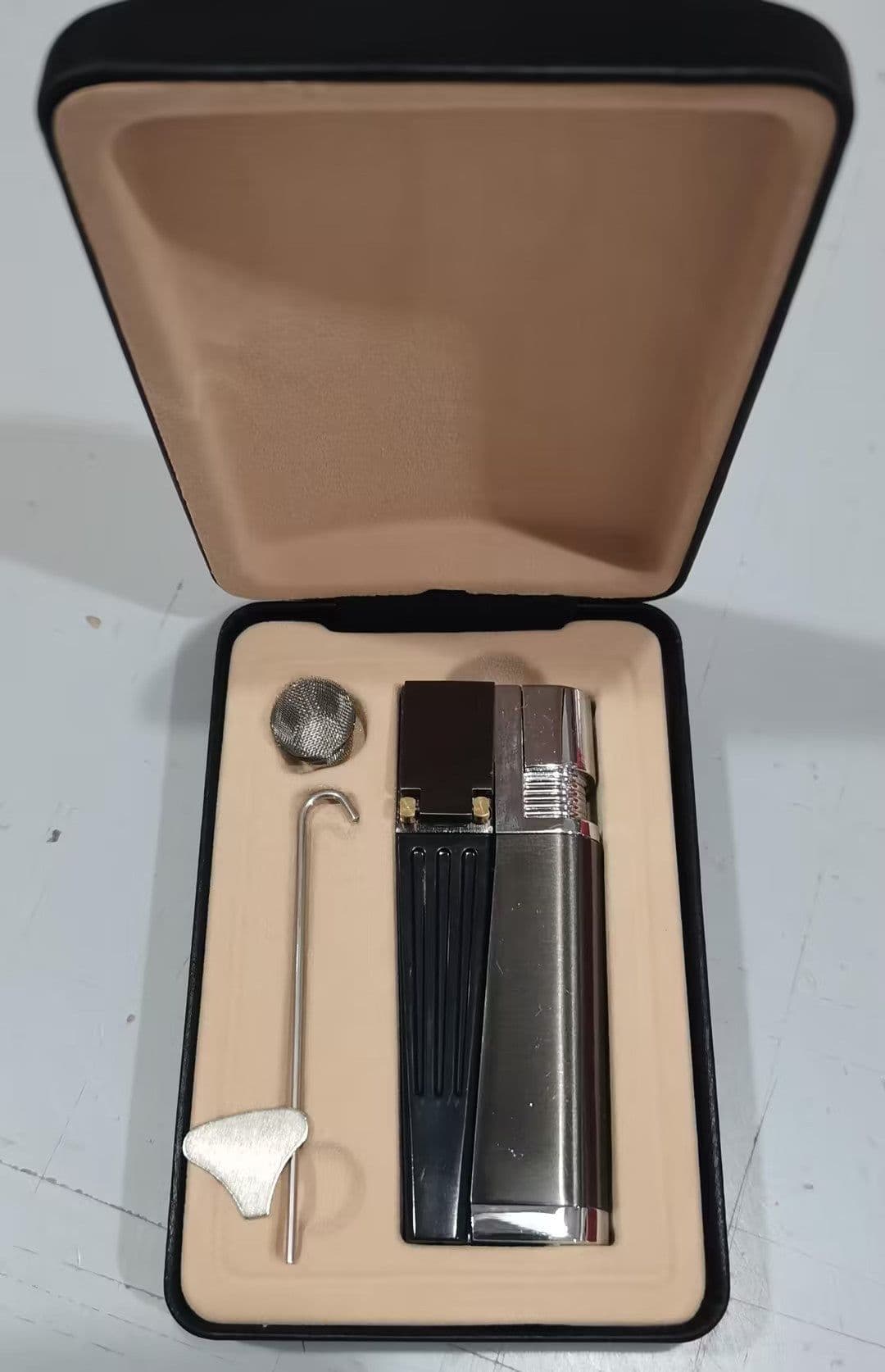 image-Encendedor Pipe Lighter Creative Foldable Metal Lighter Pipe Combination Portable Folding Pipe Lighter Smoking Men's Smoking Gadget