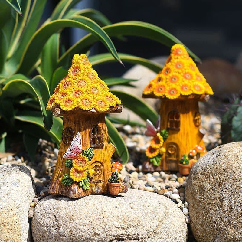 image-Resin Solar Lamp Decoration Tree House Lamp Outdoor Garden Lawn