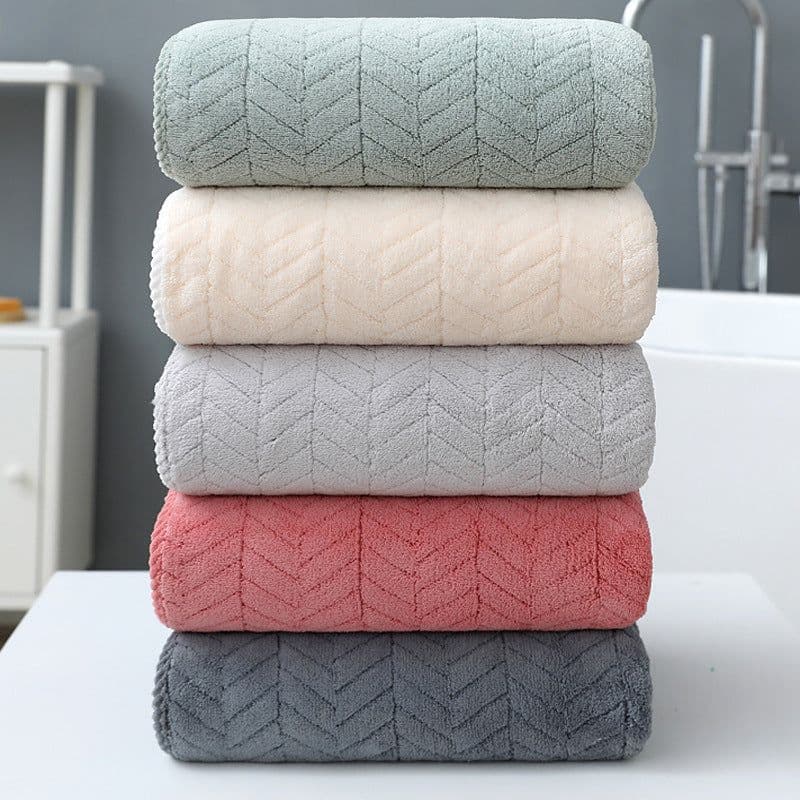 image-Coral Fleece Bath Towel Thickening Towel Absorbent