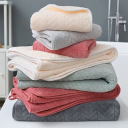 image-Coral Fleece Bath Towel Thickening Towel Absorbent