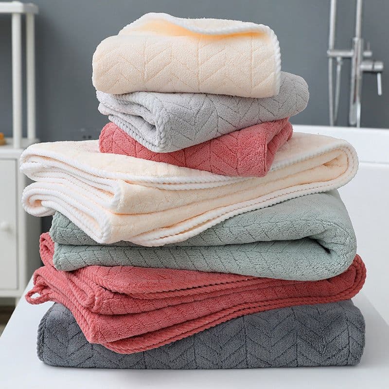 image-Coral Fleece Bath Towel Thickening Towel Absorbent