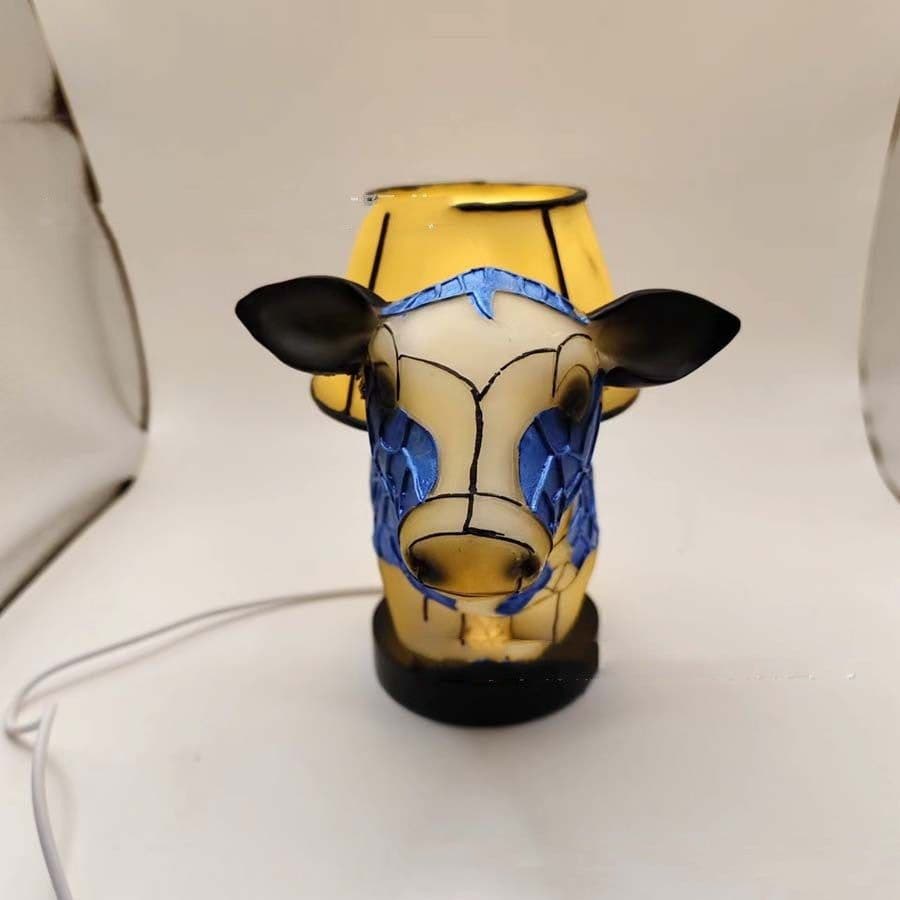 image-Beautiful Cow Table Lamp Bedside Table Lamp With USB Bedside Lamp For Living Room Bedroom Dormitory Bra Ornament