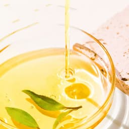image-Improve Frizz And Dryness Repair Leave-in Hair Conditioner