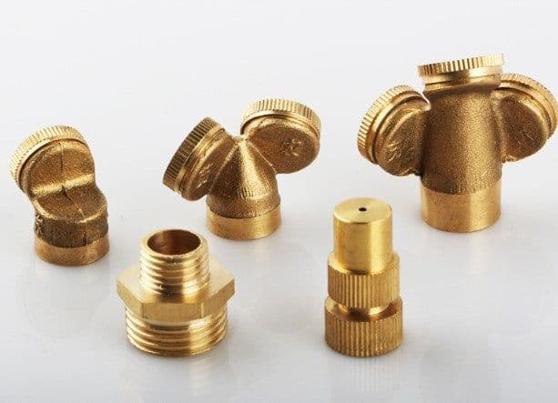 image-Mist Nozzles Water Spray Nozzle Garden Sprinkler Adjustable Spray Nozzle Brass Irrigation Fitting