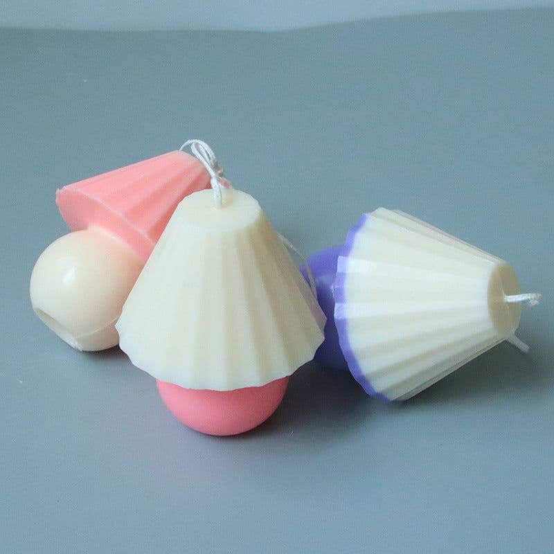 image-Small lamp candle mold INS wind homemade scented candles manual