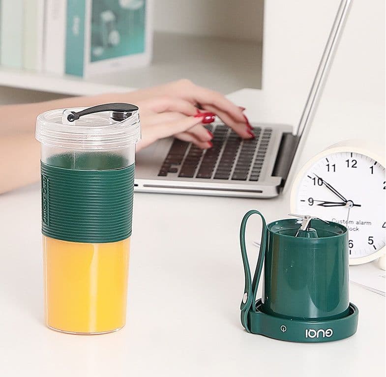 image-Mini USB Rechargeable Portable Blender Electric Fruit Juicer Kitchen Smoothie Maker Lightweight Sports Bottle Multifunction Blender