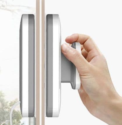image-Magnetic Double-sided Wipe