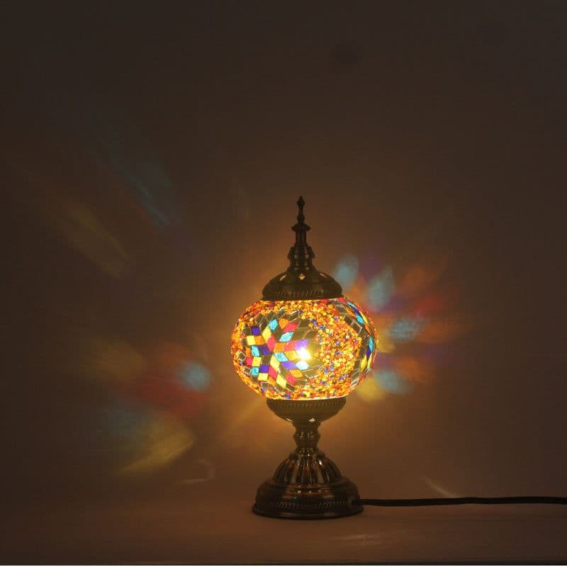 image-Romantic Decoration Table Lamp