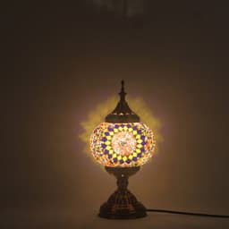 image-Romantic Decoration Table Lamp