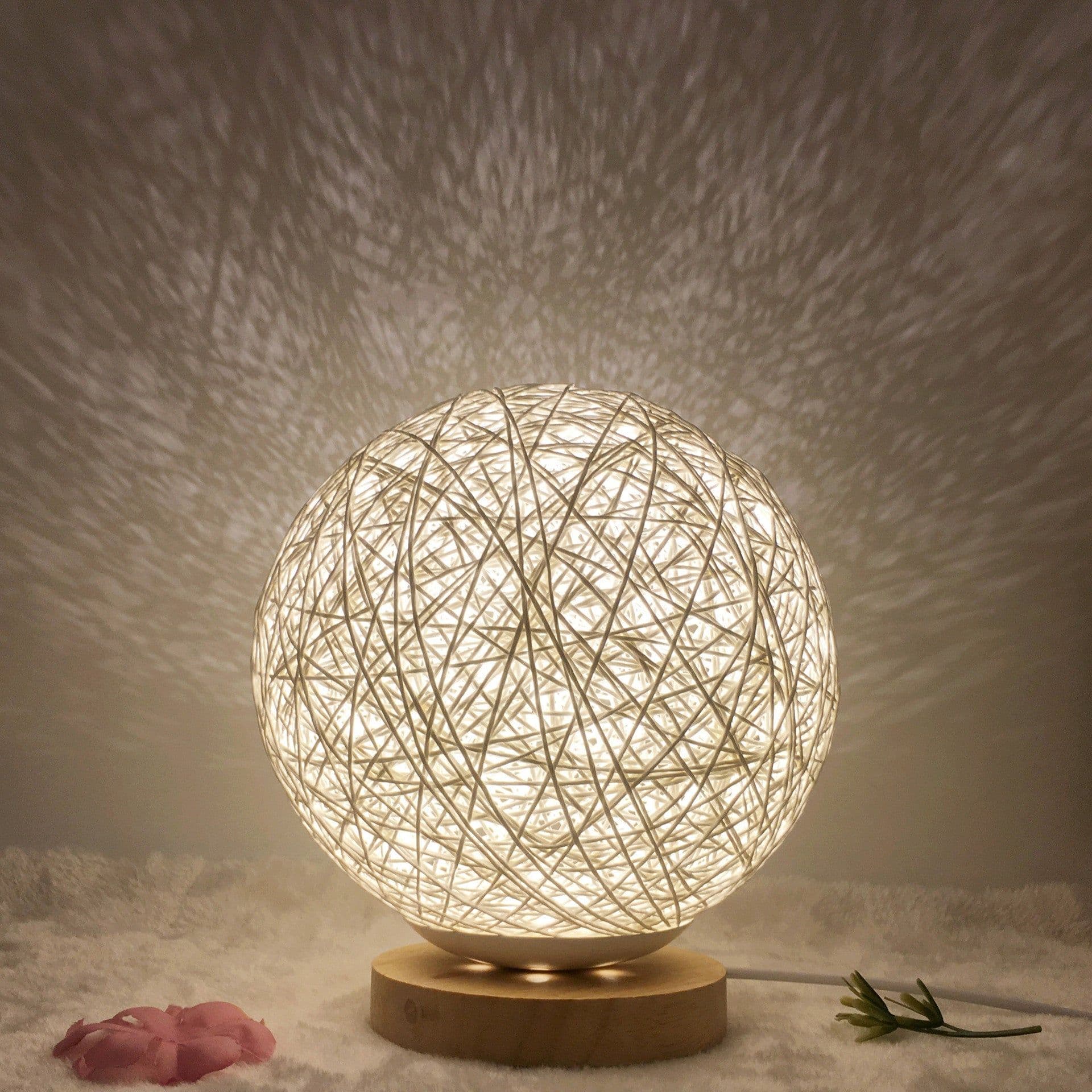 image-Amazon Hot Selling Creative Linen Table Lamp Novel and Unique LED Intelligent USB7 Color RGB16 Color Remote Control Rattan Ball Lamp