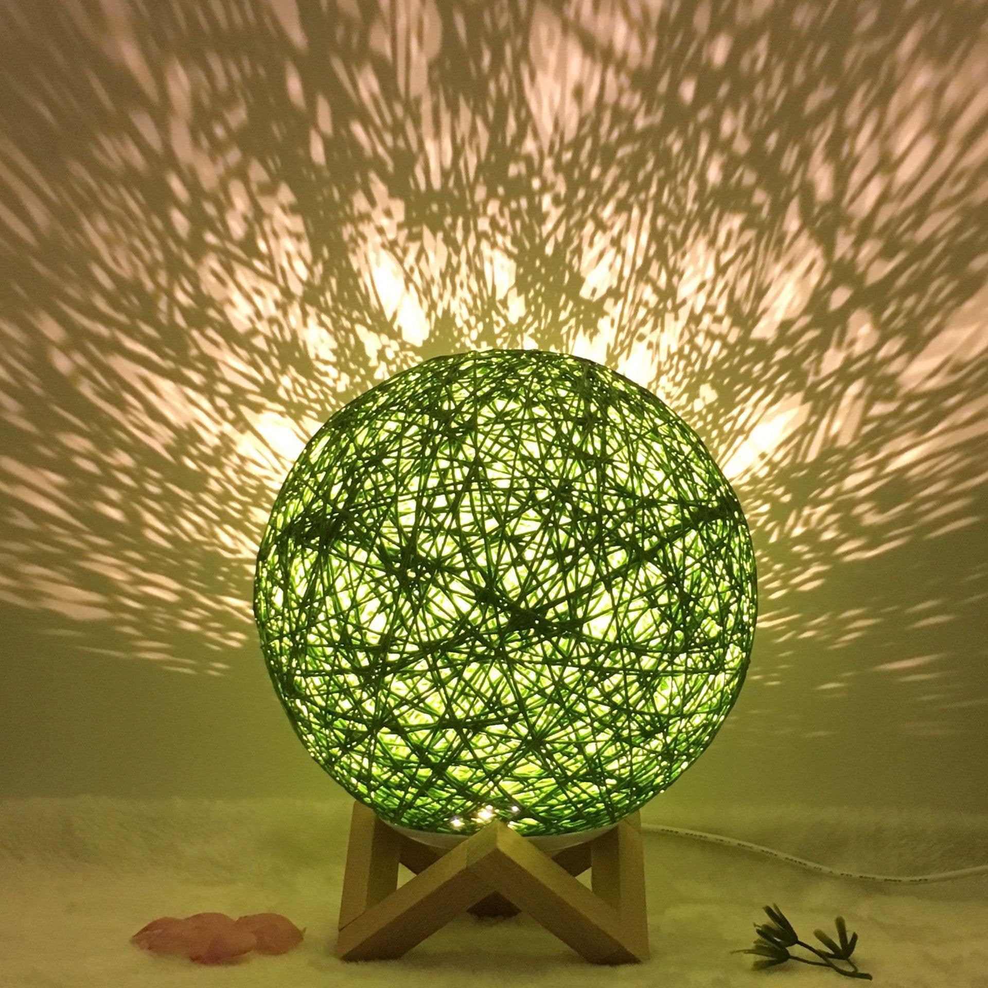image-Amazon Hot Selling Creative Linen Table Lamp Novel and Unique LED Intelligent USB7 Color RGB16 Color Remote Control Rattan Ball Lamp