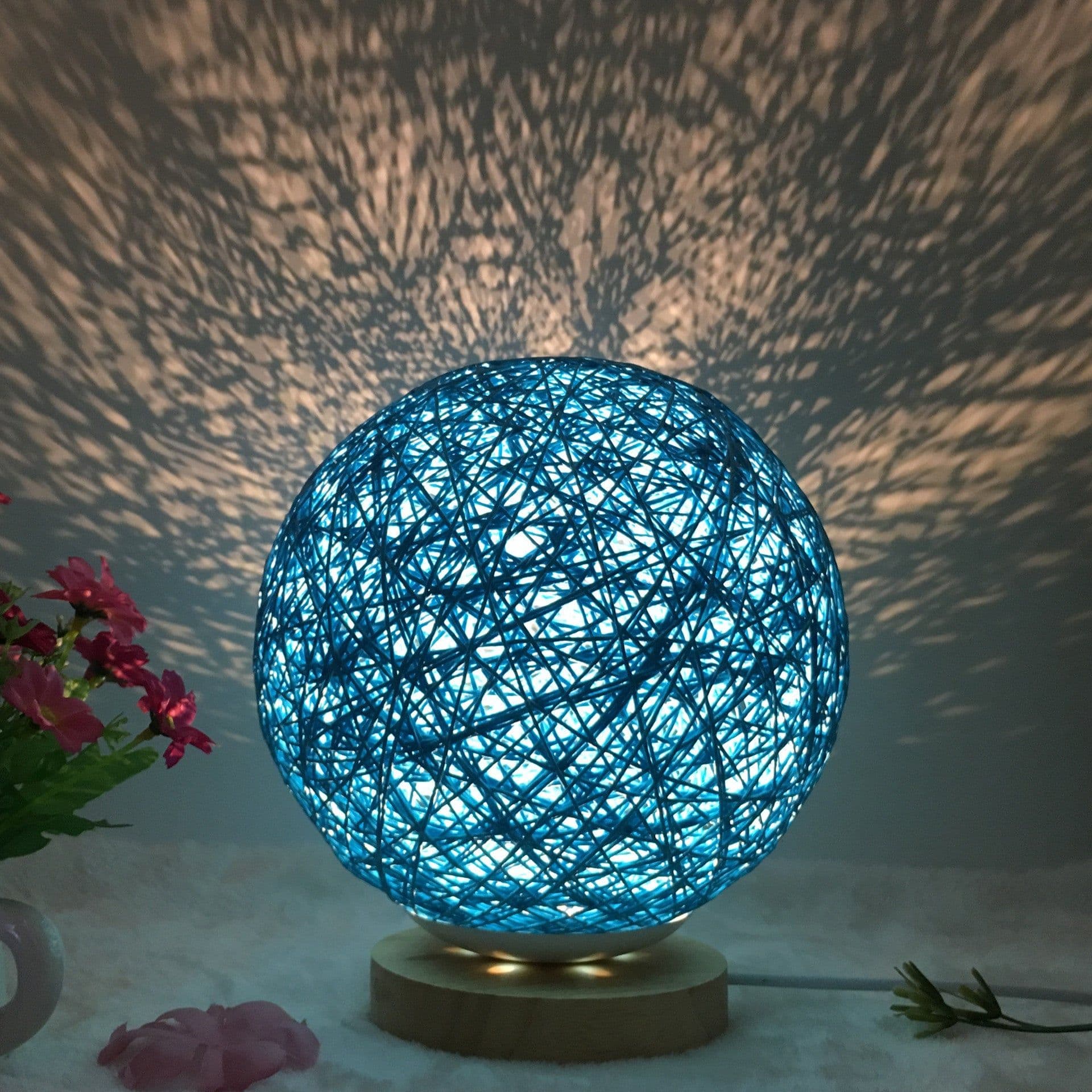 image-Amazon Hot Selling Creative Linen Table Lamp Novel and Unique LED Intelligent USB7 Color RGB16 Color Remote Control Rattan Ball Lamp
