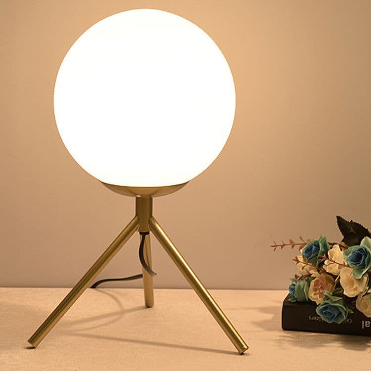 image-Nordic simple desk lamp bedroom bedside lamp creative ins girl remote control warm romantic light luxury bedside table lamp
