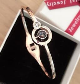 image-Japanese and Korean version of color gold 18K rose gold four-leaf clover bracelet female black alloy open bracelet jewelry
