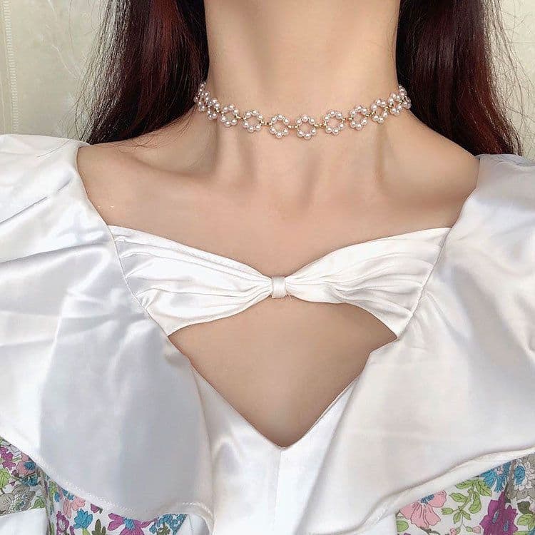 image-New Niche Design Pearl Necklace Women"s Fashion Cool Wind